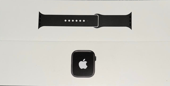 Apple Watch Series 9 – 45mm Space Aluminum Case with Apple Logo